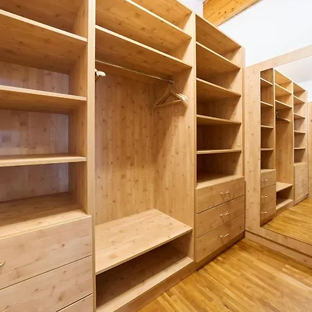 Alpina Living Apartament *